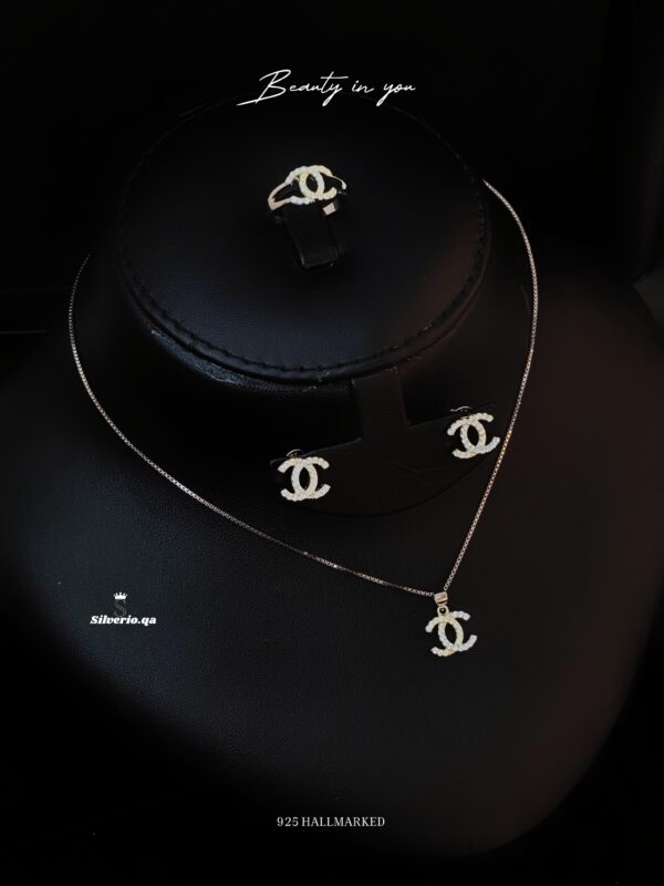 Trending Women Set 1